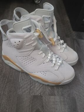 JORDAN 6 Retro Craft Pearl Size 7